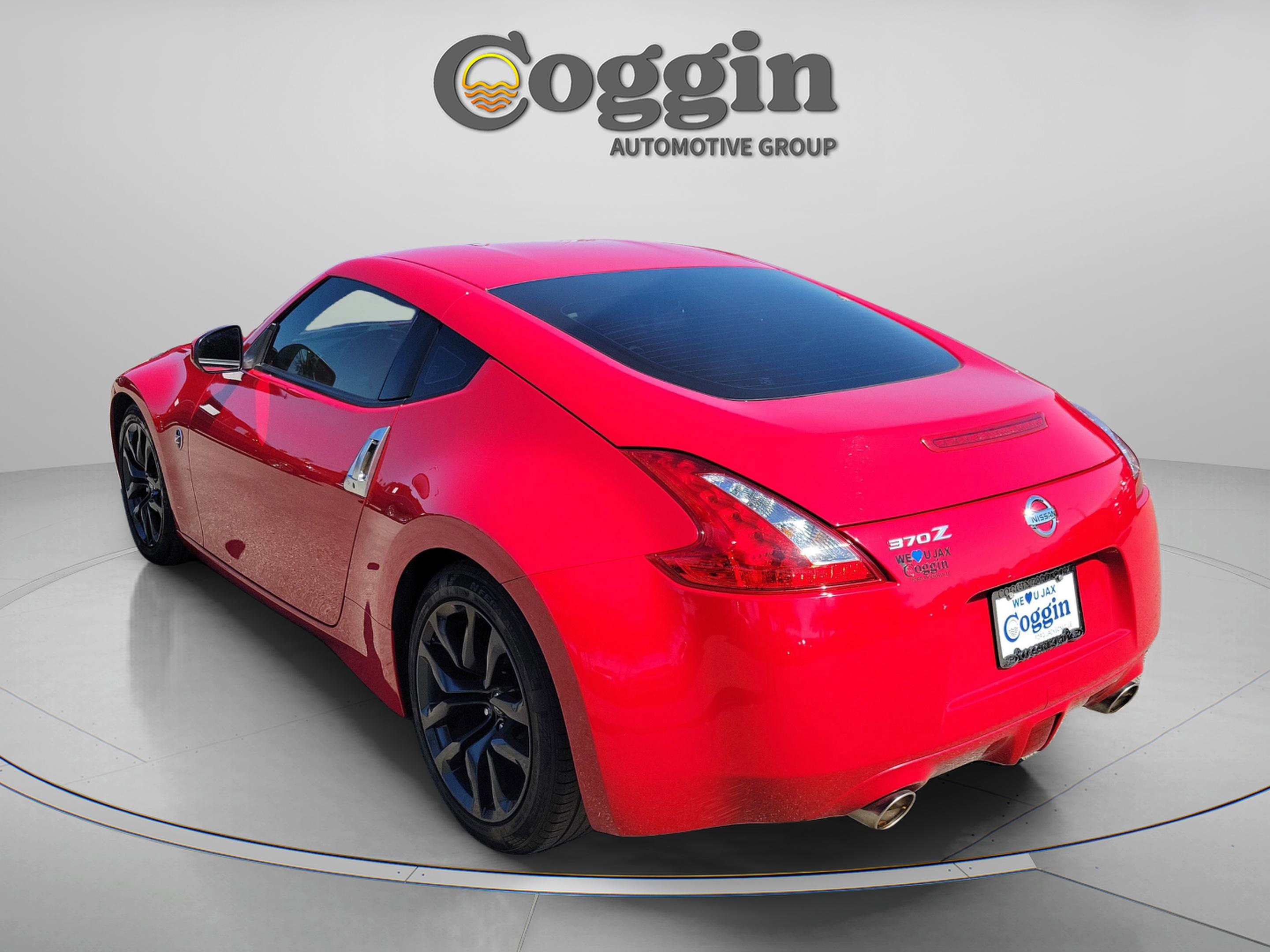 Used 2016 Nissan 370Z Coupe image 3
