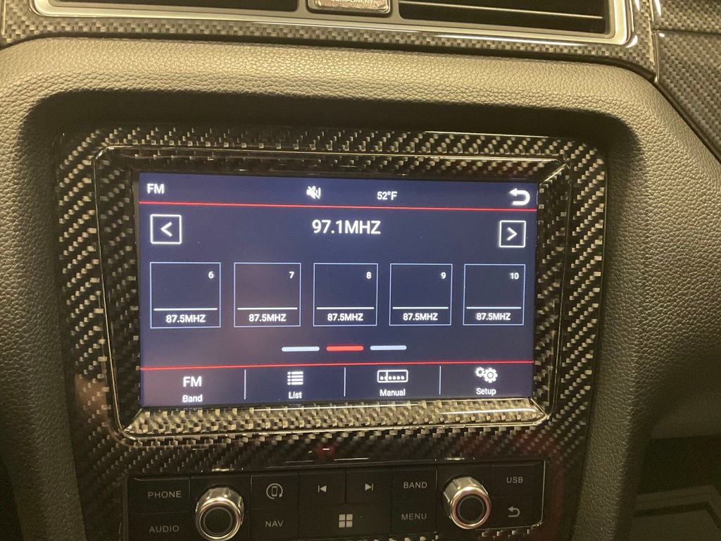 Used 2011 Ford Mustang Shelby GT500 w/ SVT Performance Pkg image 13