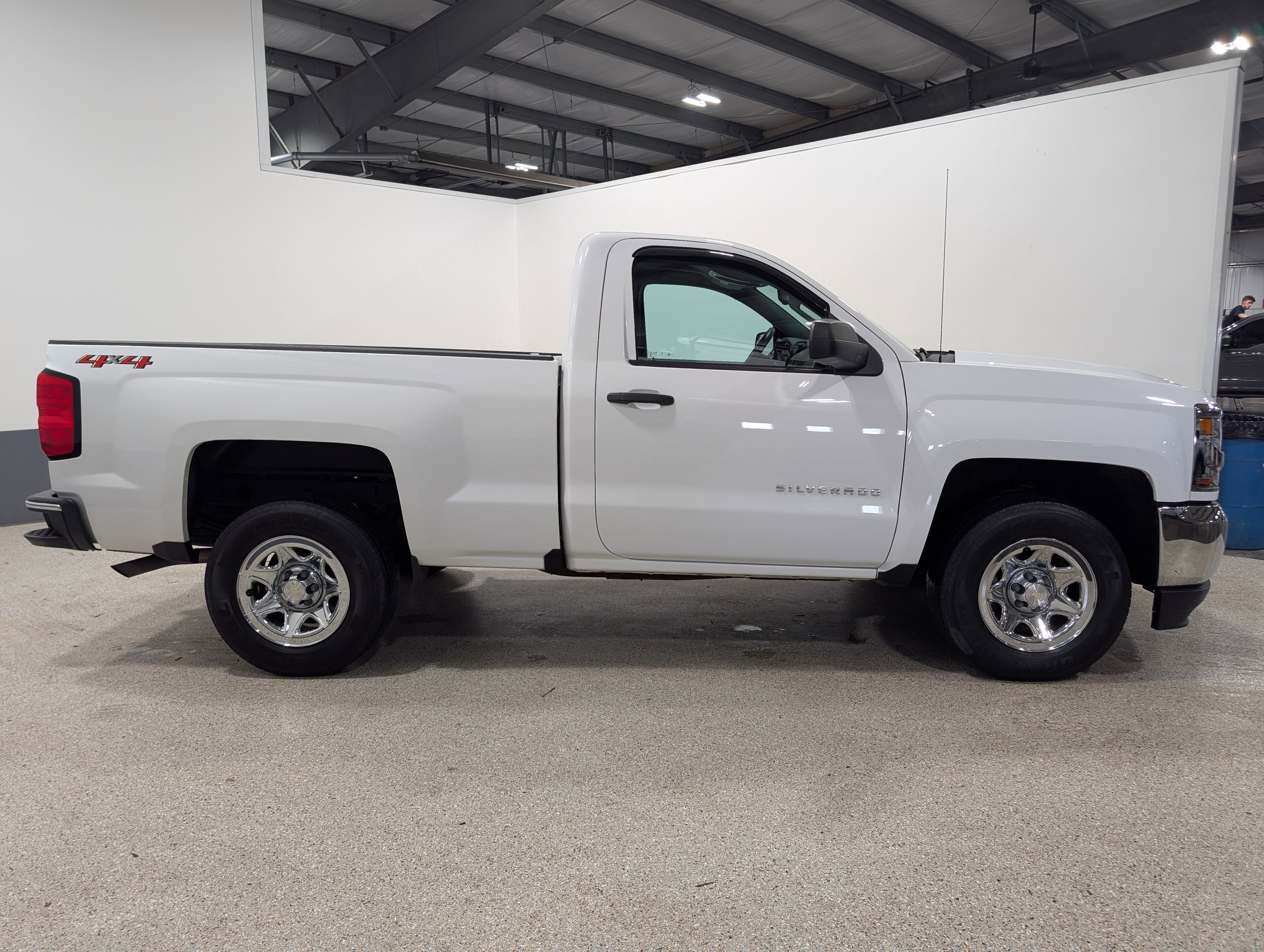 Used 2018 Chevrolet Silverado 1500 LS w/ Trailering Package AWD/4WD image 2