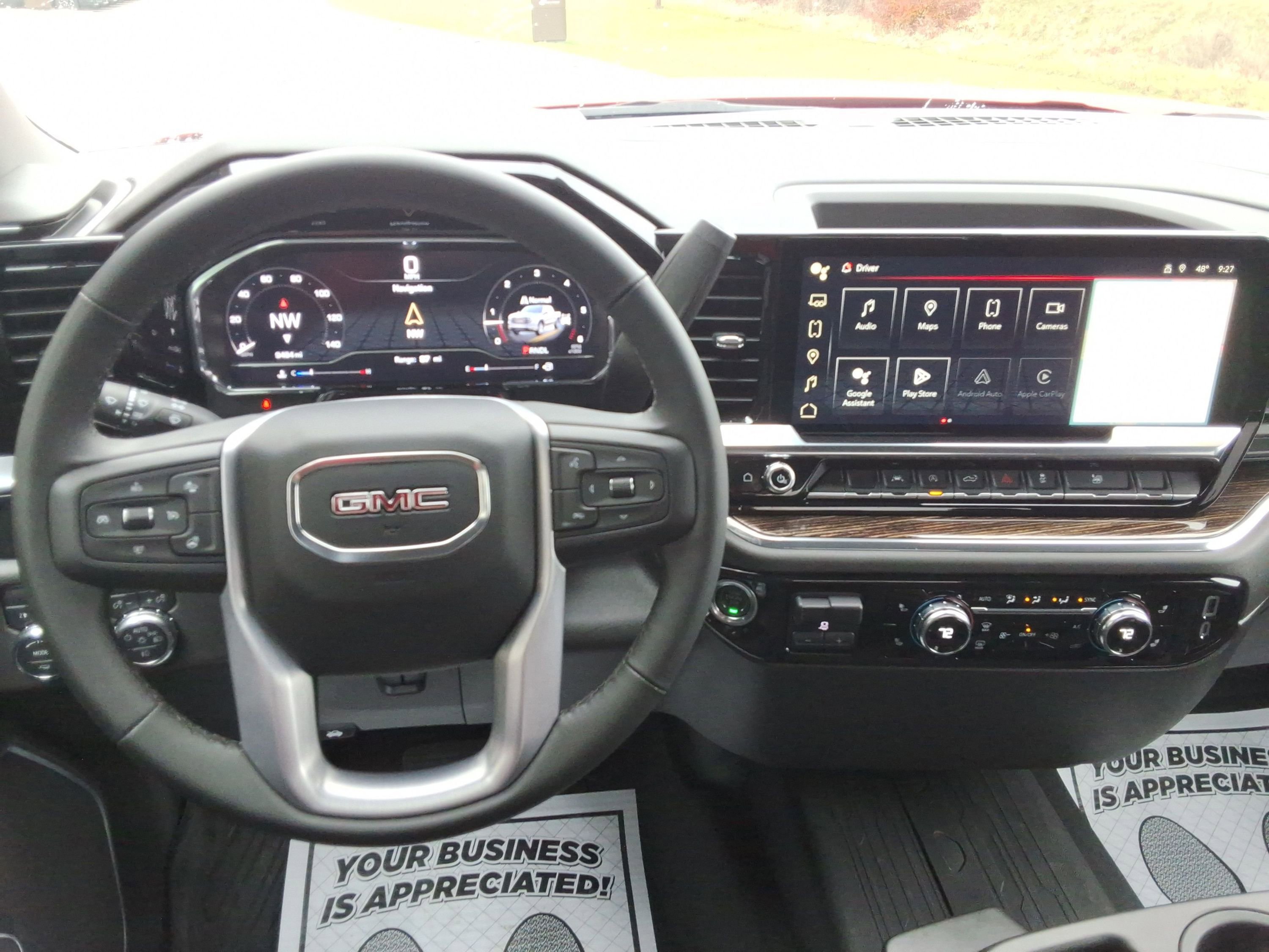 Used 2025 GMC Sierra 1500 Elevation w/ LPO, Elevation Black Package image 12