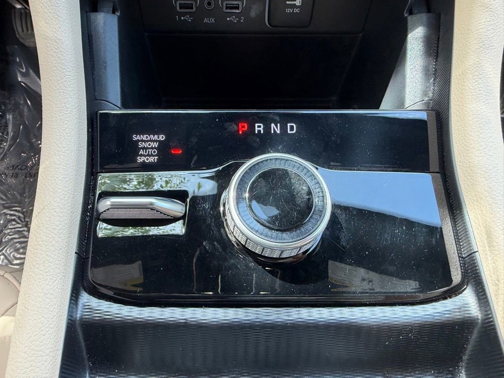 Used 2025 Jeep Grand Cherokee L Limited AWD/4WD image 28
