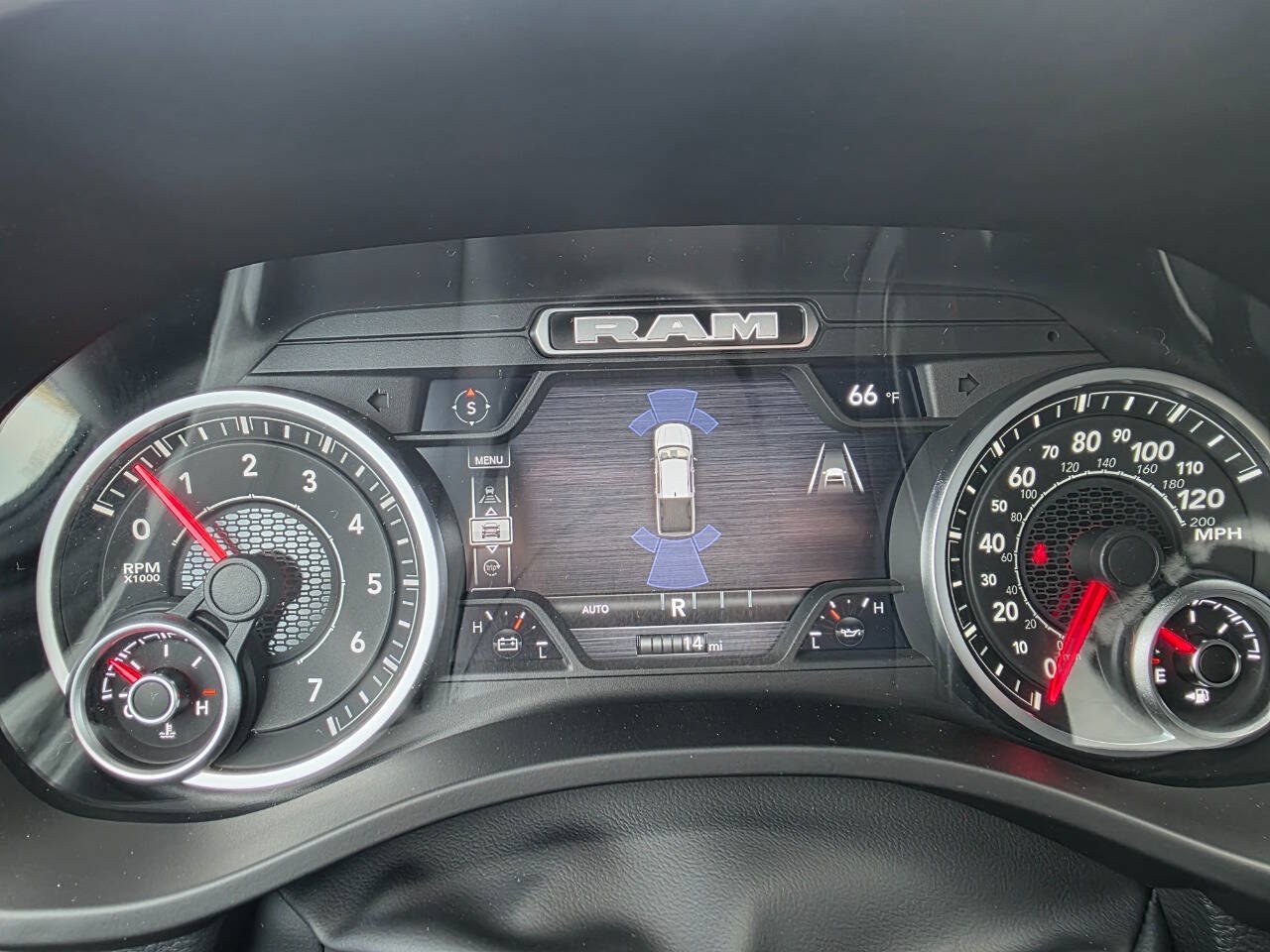 New 2027 RAM 1500 Laramie AWD/4WD image 21