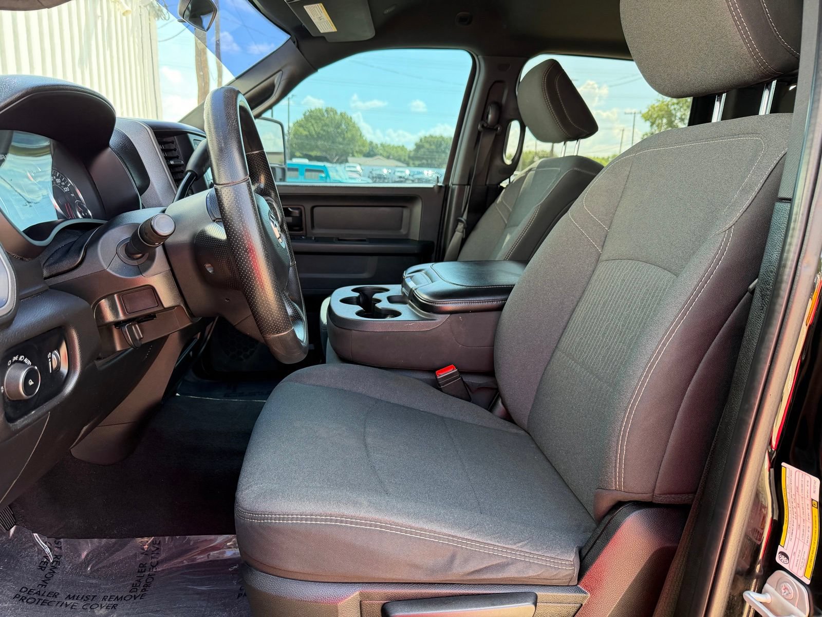 Used 2024 RAM 3500 Tradesman w/ Chrome Appearance Group AWD/4WD image 20