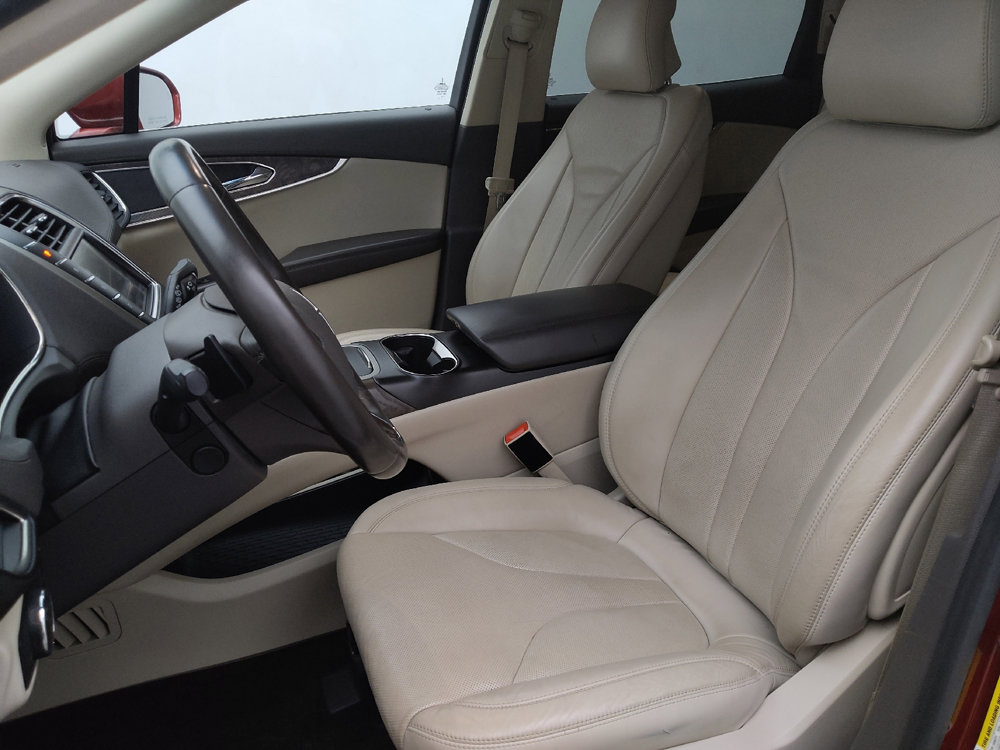 Used 2016 Lincoln MKX Reserve w/ Climate Package AWD/4WD image 17