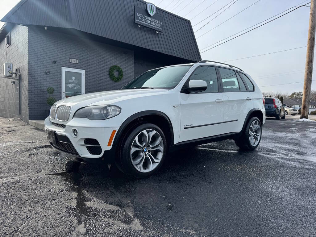 Used 2011 BMW X5 xDrive50i w/ Technology Pkg image 1