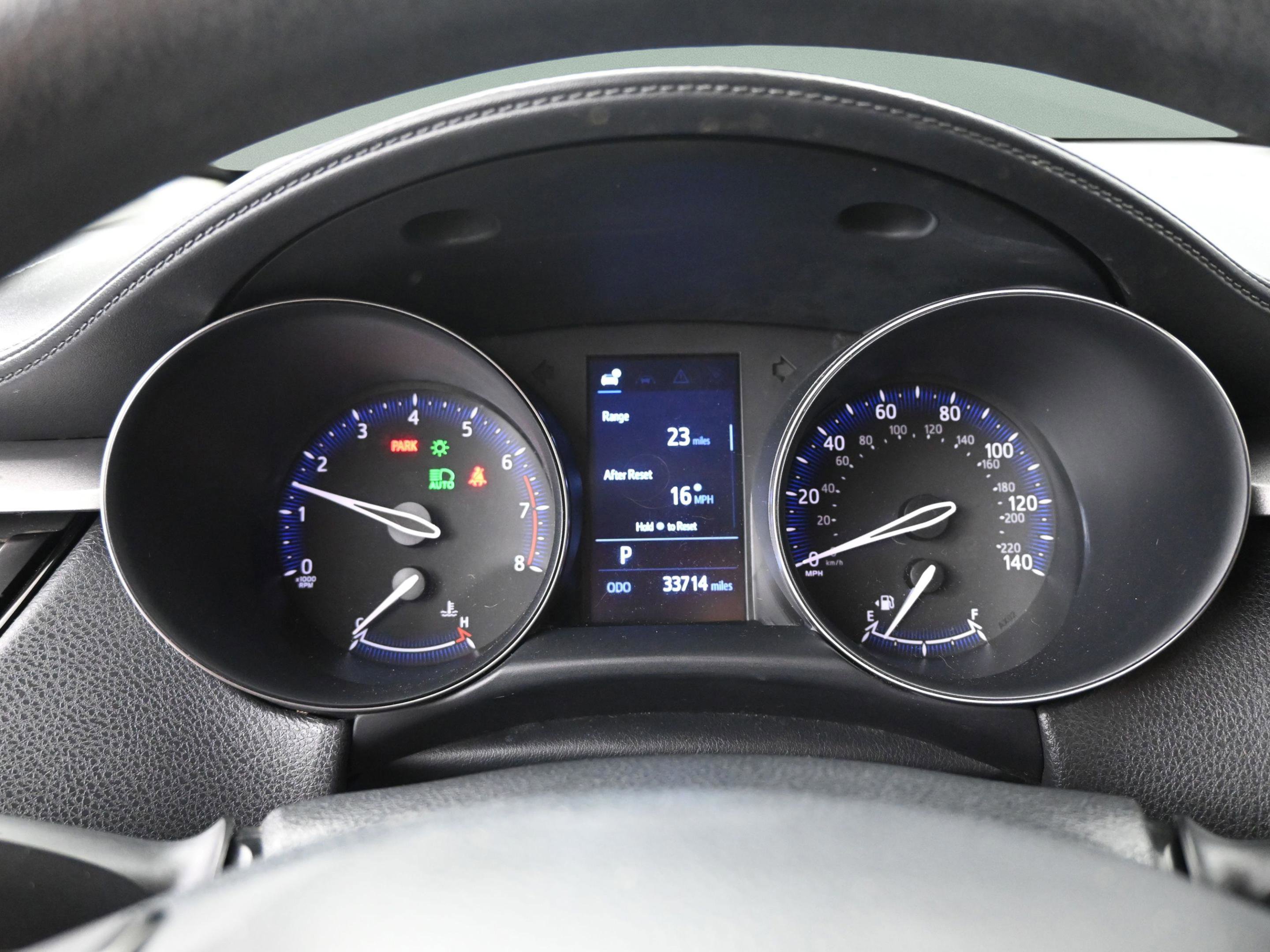 Used 2020 Toyota C-HR LE FWD image 26