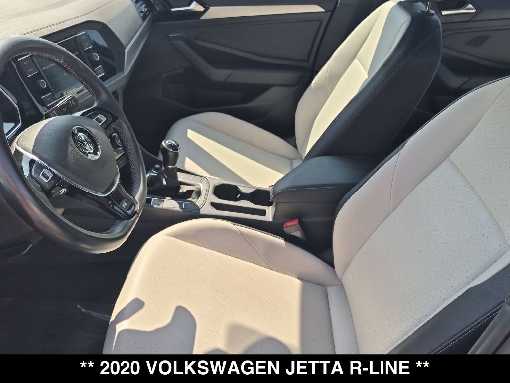 Used 2020 Volkswagen Jetta R-Line FWD image 16