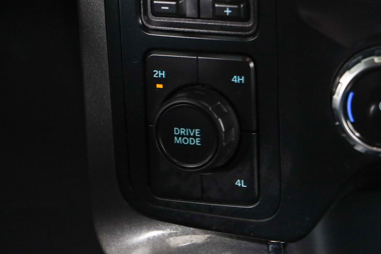 Used 2023 Ford F150 XLT w/ Equipment Group 302A High image 23