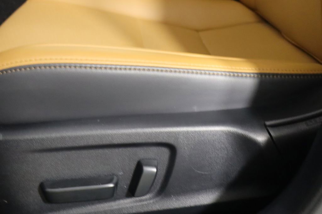 Used 2025 Lexus IS 350 F Sport w/ Accessory Package image 23