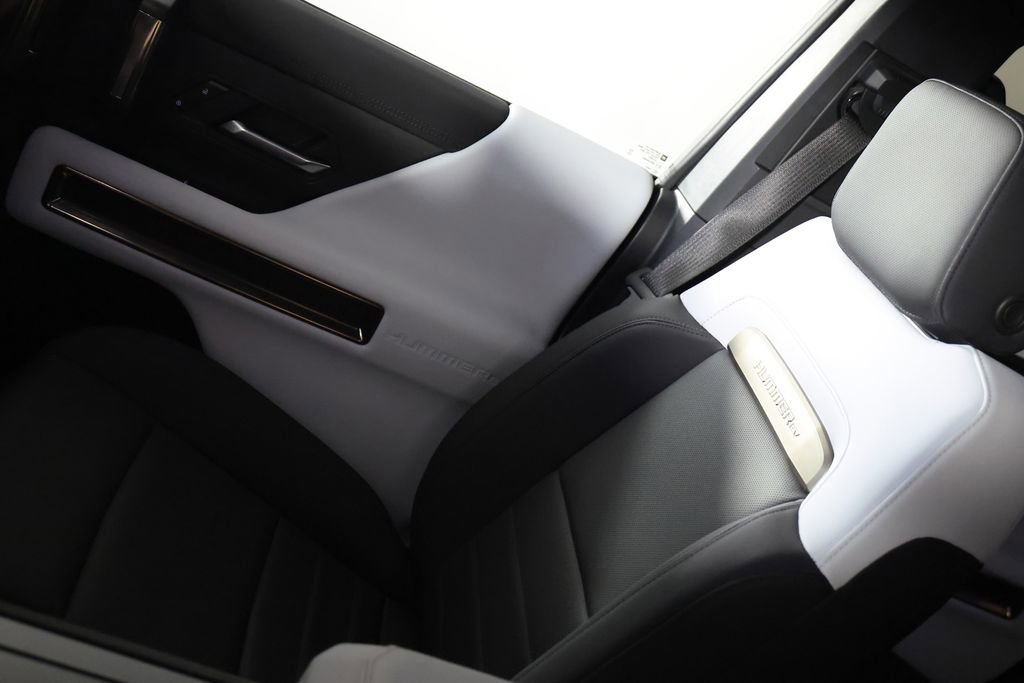 Used 2025 GMC Hummer EV 3X image 41