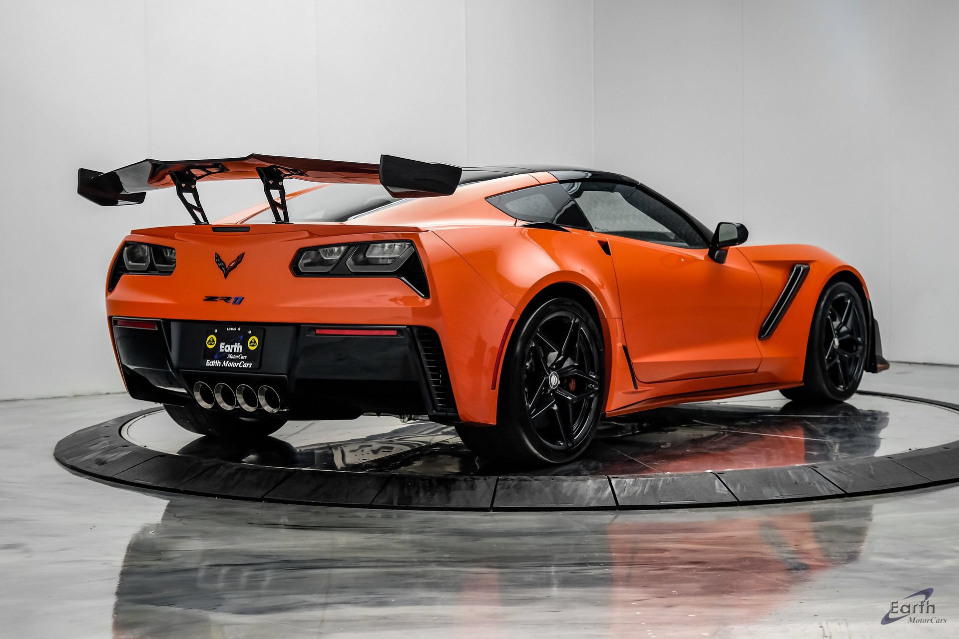 Used 2019 Chevrolet Corvette ZR1 RWD image 23