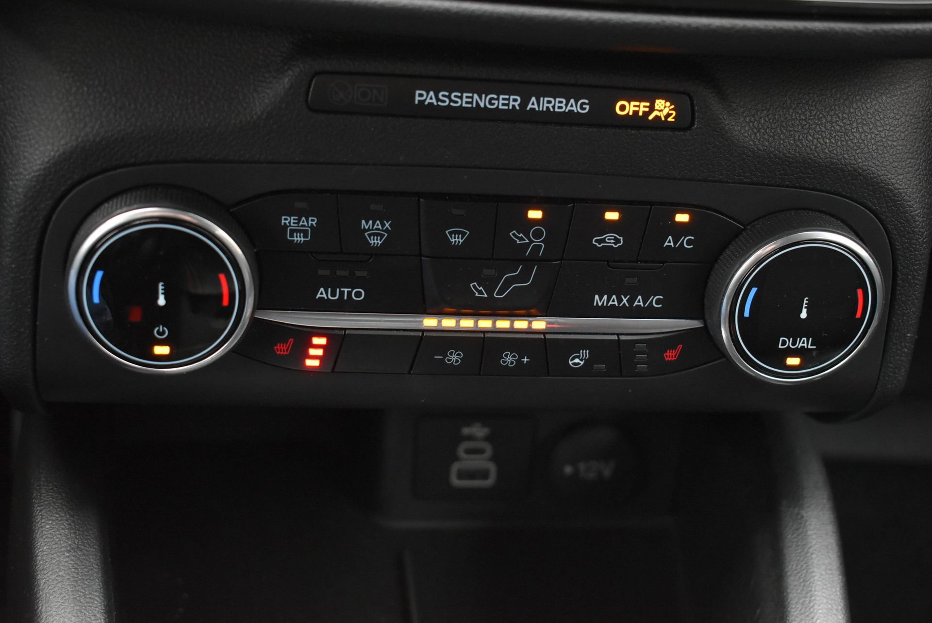 Used 2025 Ford Escape ST-Line Select image 28