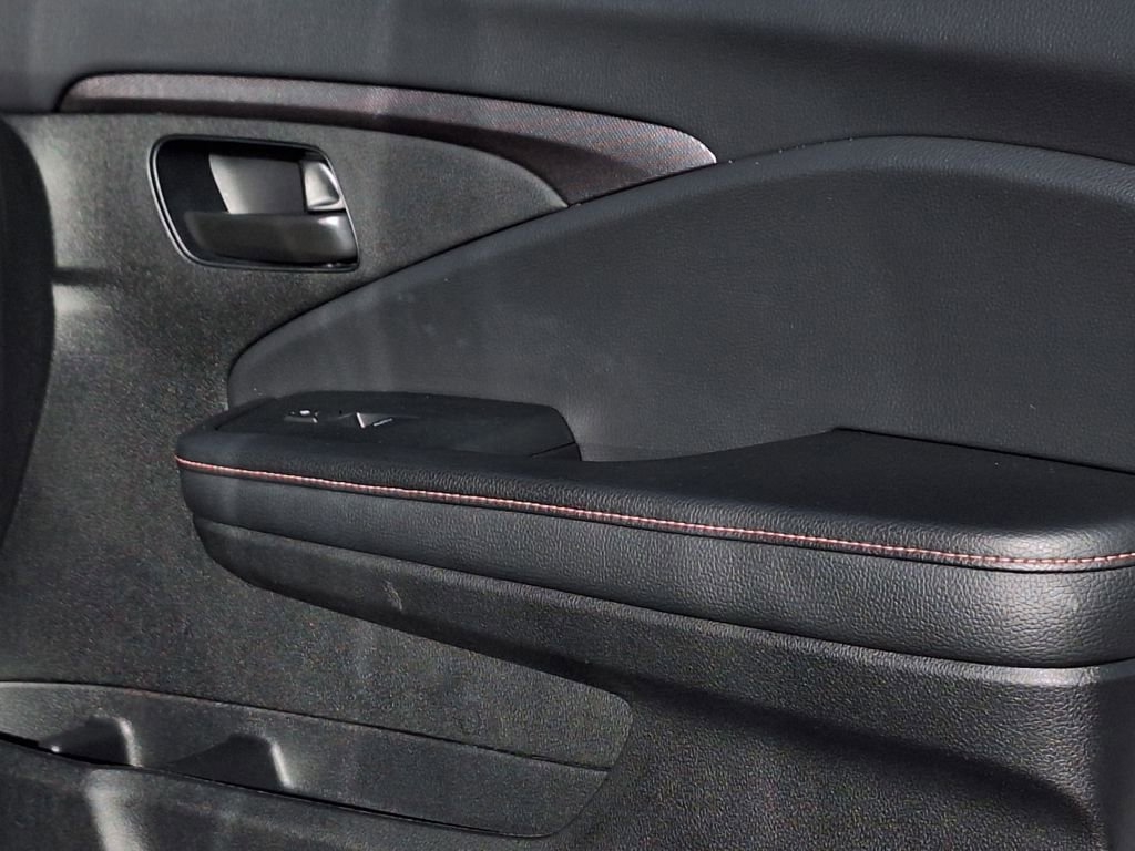 Used 2023 Honda Passport TrailSport image 27