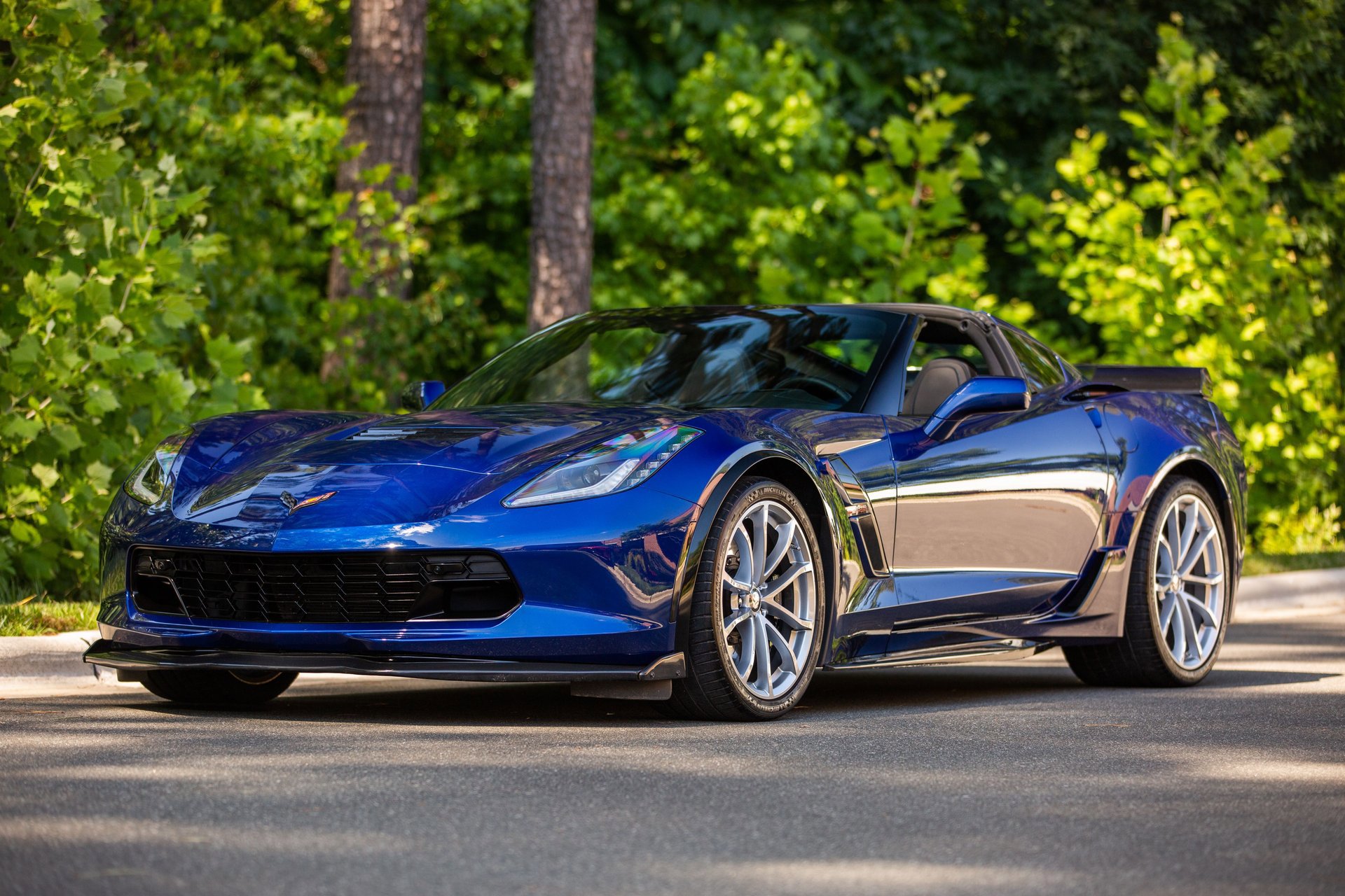 Used 2017 Chevrolet Corvette Grand Sport RWD image 4