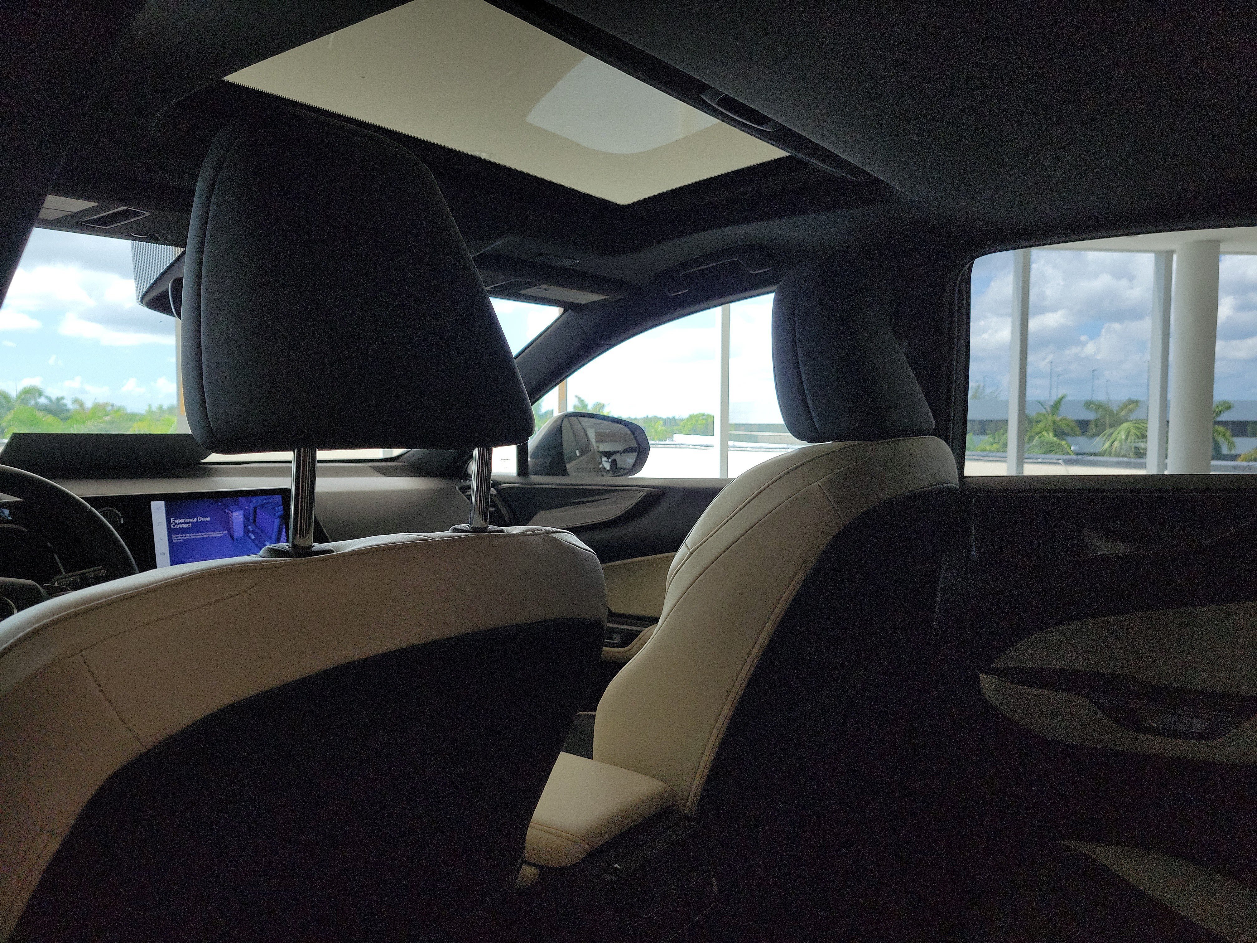 Certified 2024 Lexus NX 250 FWD image 16