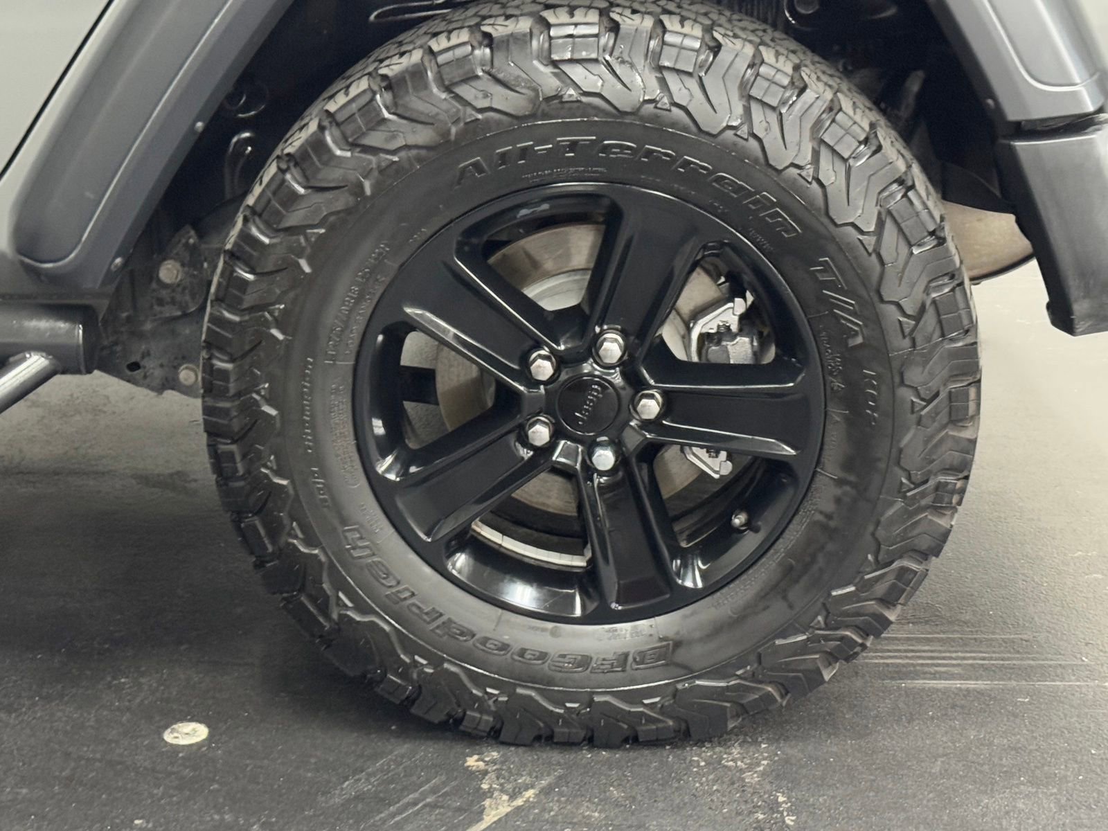 Used 2019 Jeep Wrangler Unlimited Sport AWD/4WD image 16