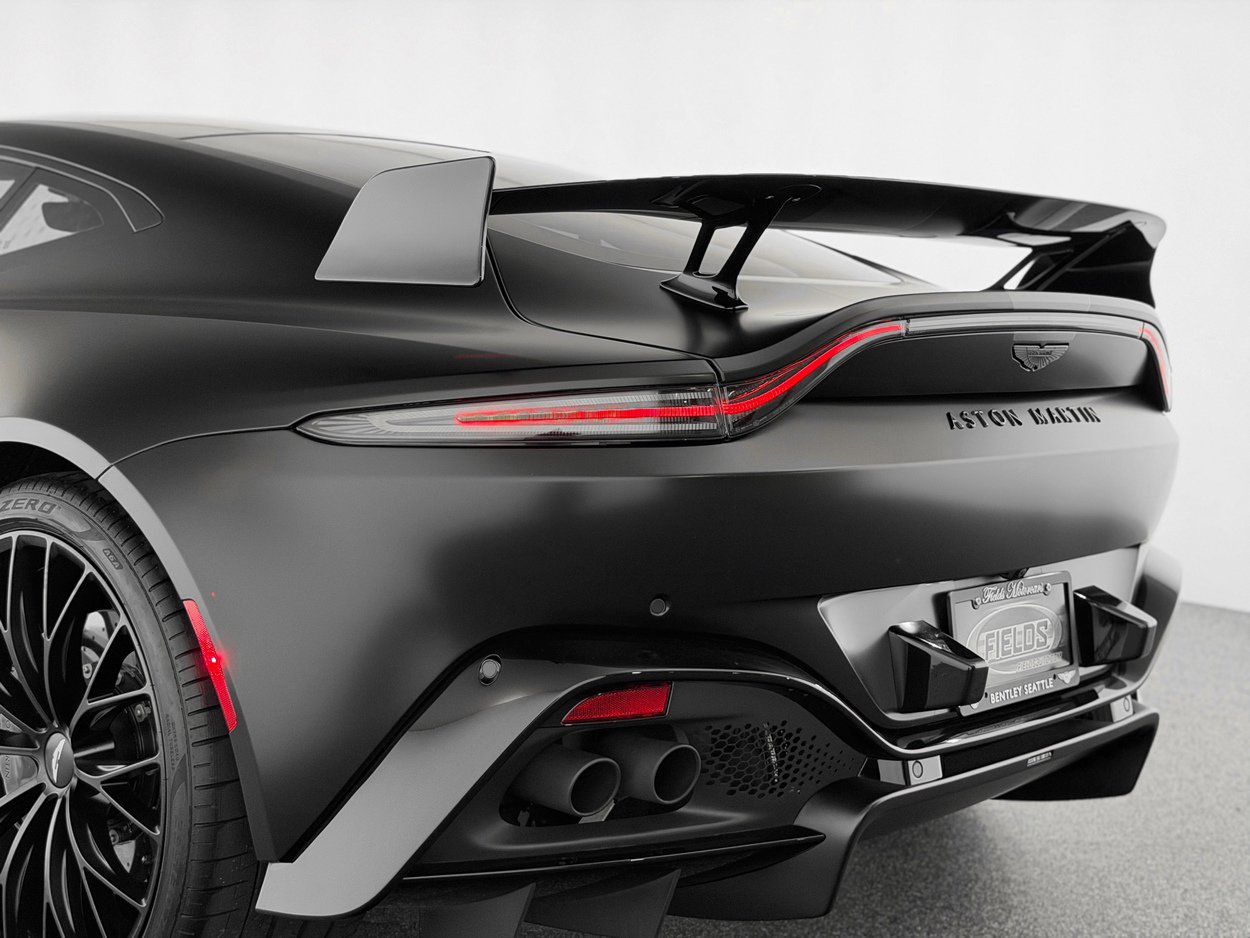 Used 2022 Aston Martin V8 Vantage Coupe image 50