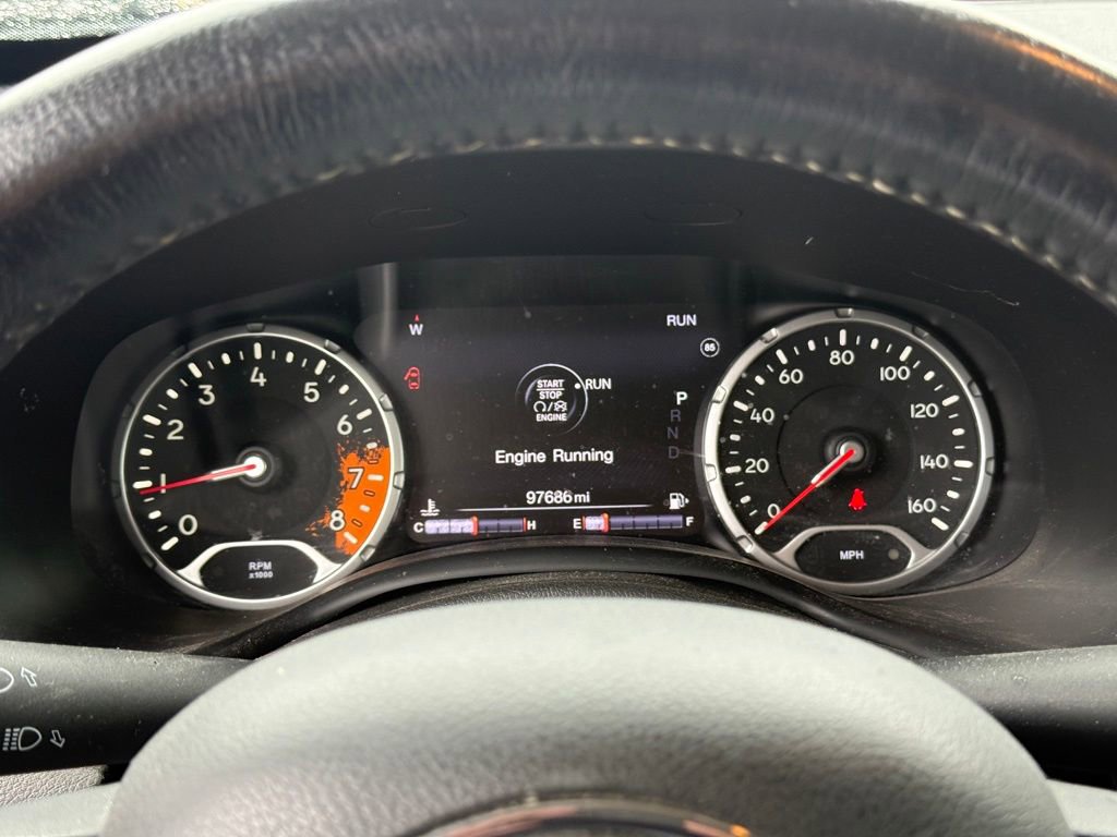 Used 2017 Jeep Renegade Altitude AWD/4WD image 17