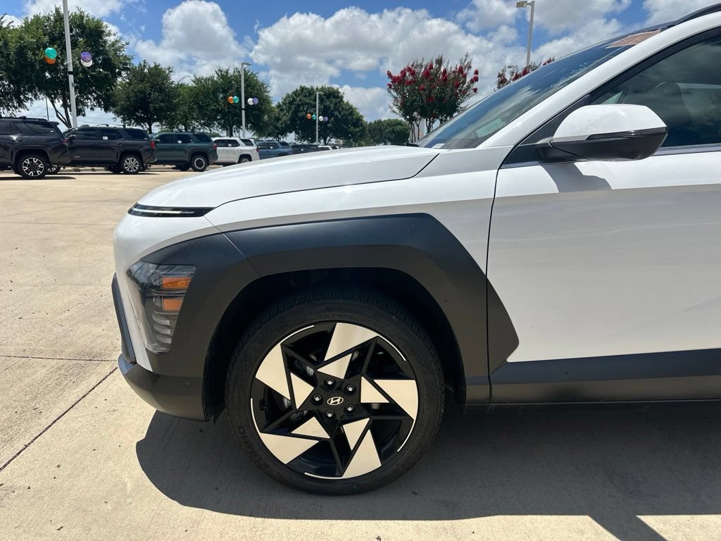 Used 2024 Hyundai Kona Limited AWD/4WD image 17