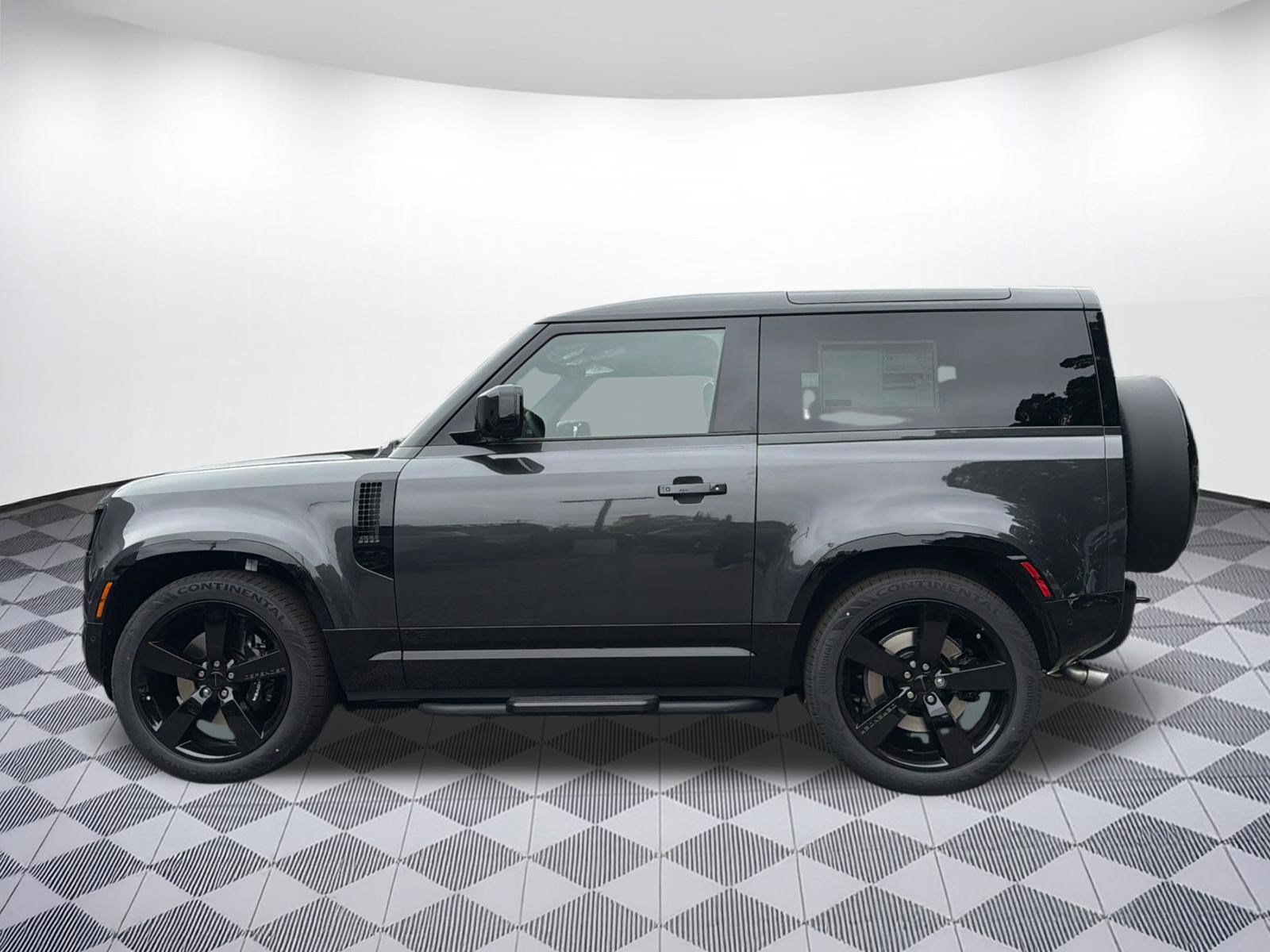 New 2026 Land Rover Defender 90 V8 AWD/4WD image 2