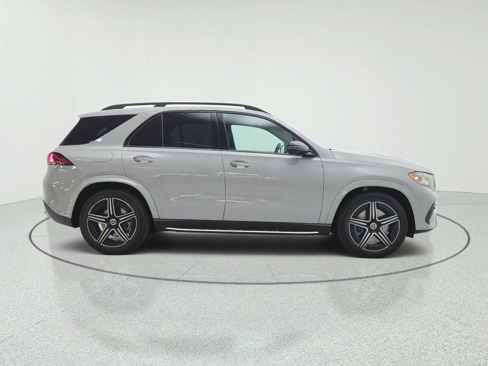 New 2027 Mercedes-Benz GLE 450 4MATIC image 4