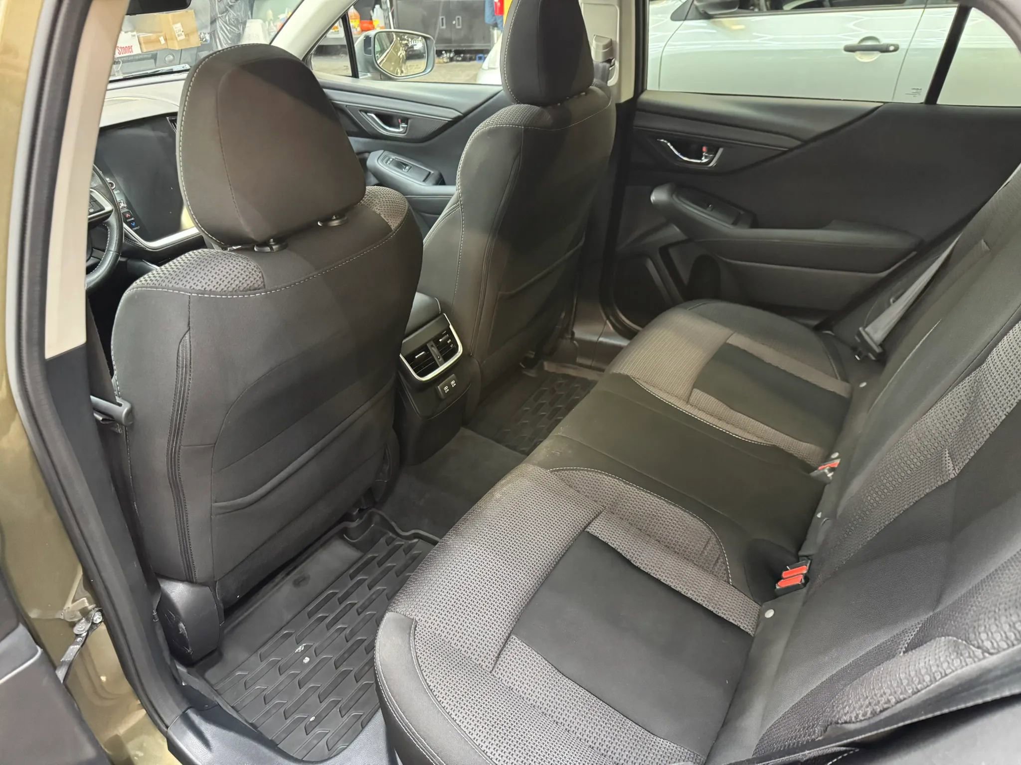 Used 2022 Subaru Outback Premium image 19