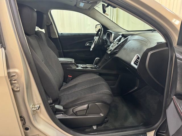 Used 2012 Chevrolet Equinox LT w/ Driver Convenience Package image 36