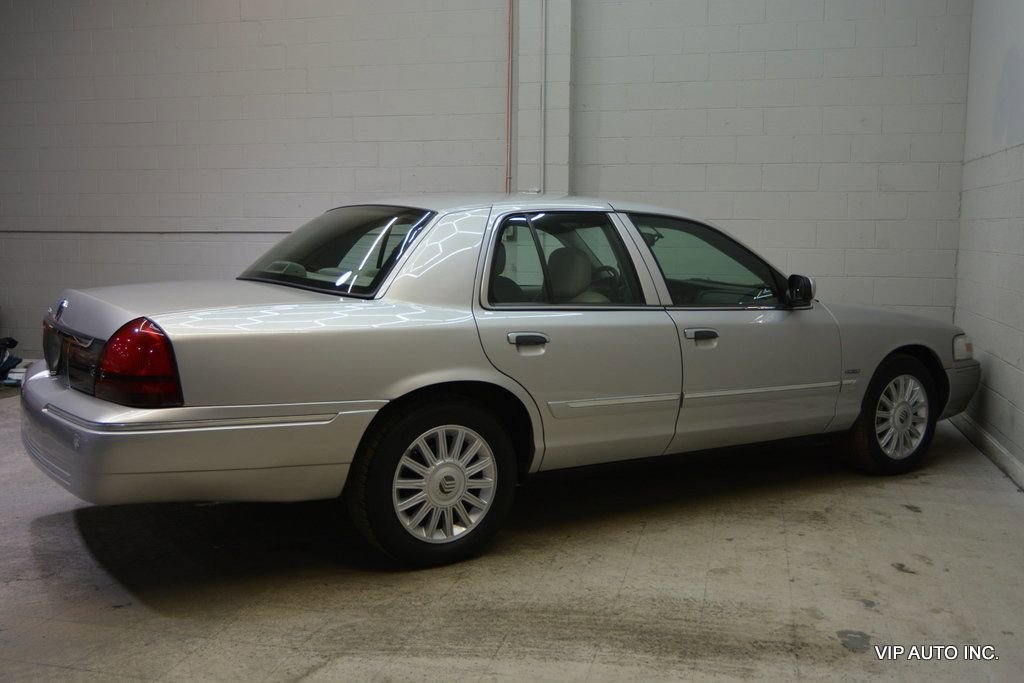Used 2009 Mercury Grand Marquis LS image 32