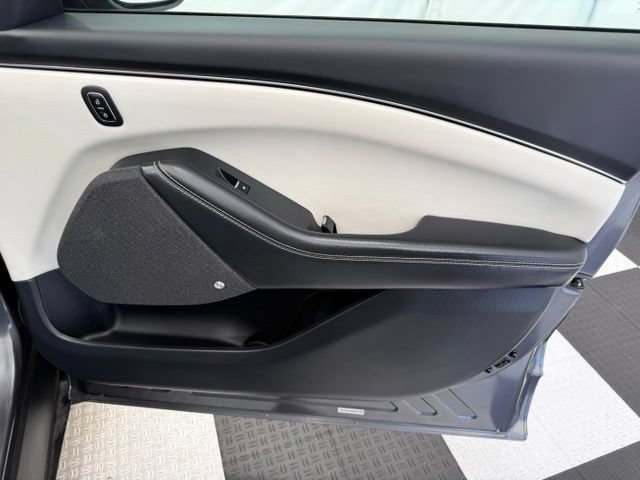 Used 2023 Ford Mustang Mach-E Premium RWD image 22