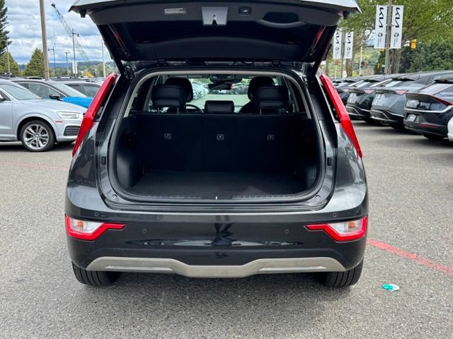 Certified 2024 Kia Niro Wind w/ Wind Preserve Package FWD image 8