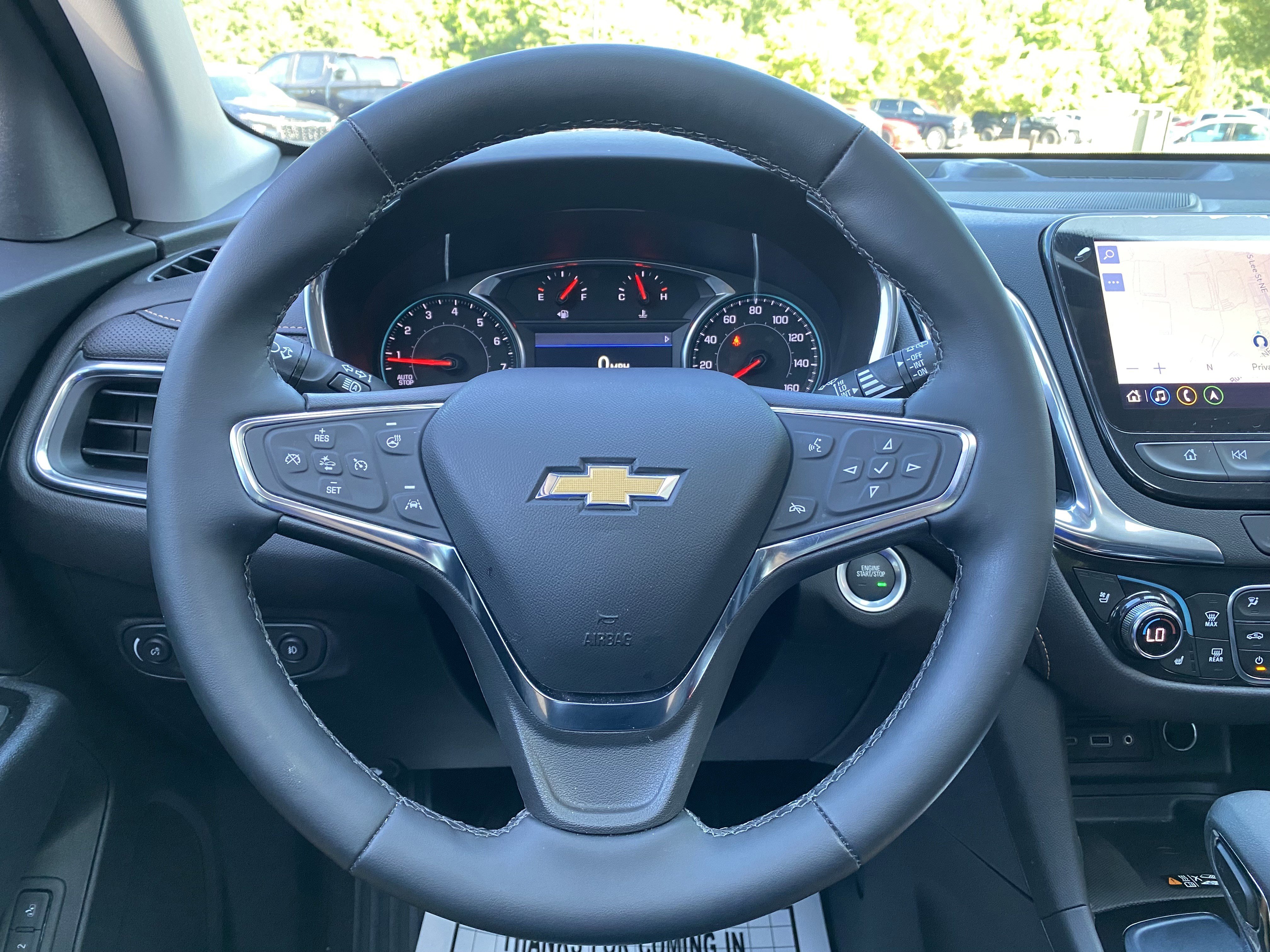 Used 2023 Chevrolet Equinox Premier FWD image 19