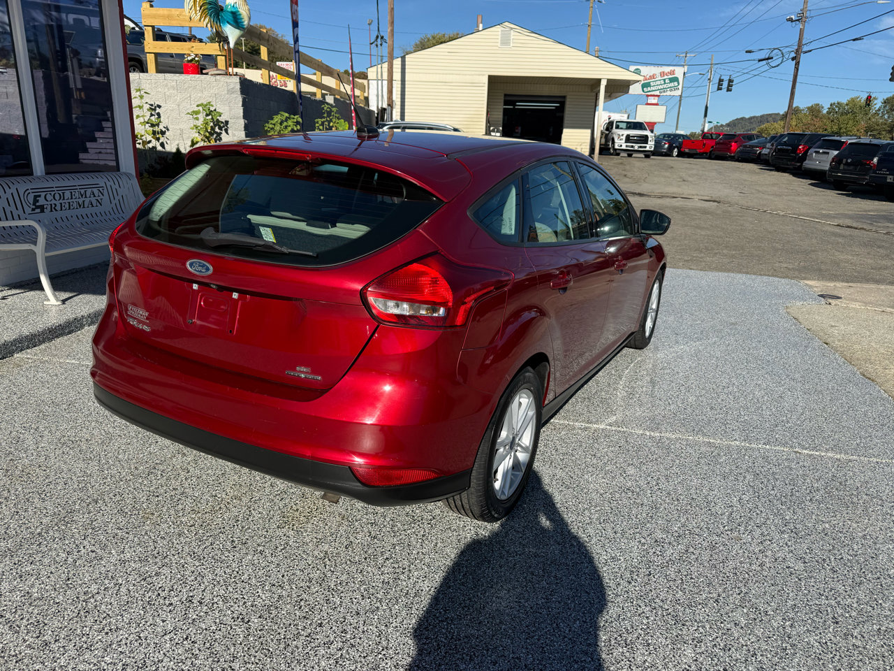 Used 2015 Ford Focus SE image 13