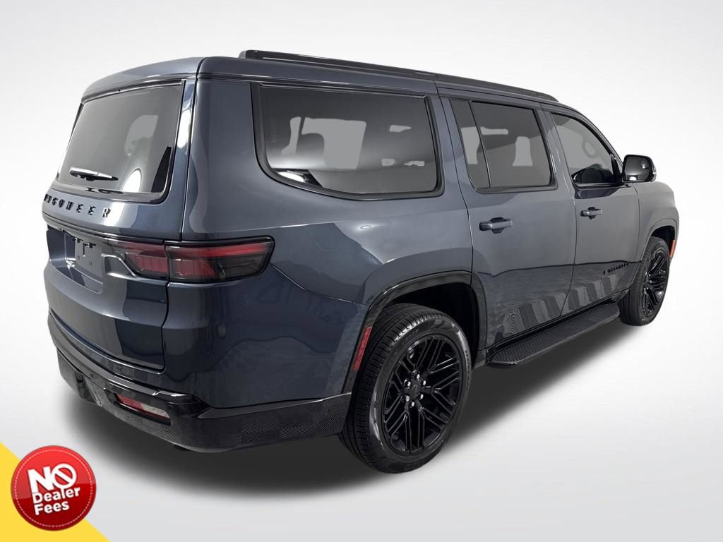 Used 2025 Jeep Wagoneer Series II w/ Convenience Group I AWD/4WD image 3