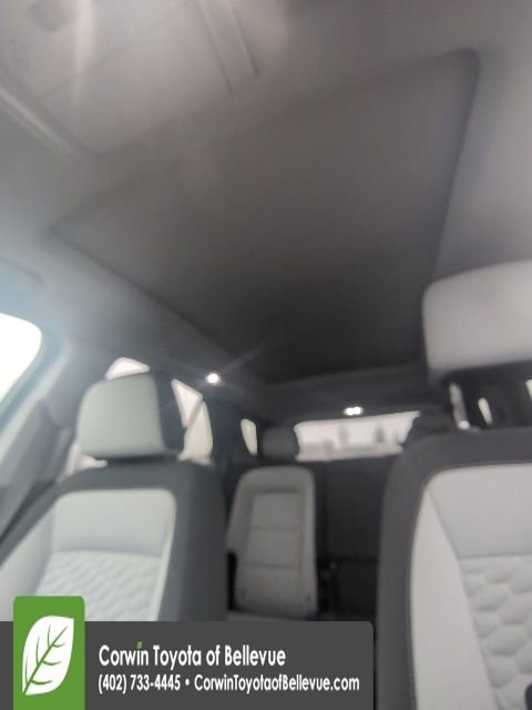 Used 2018 Chevrolet Equinox LT w/ Sun & Infotainment Package image 41