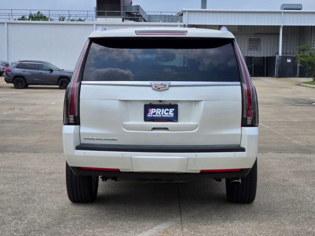 Used 2015 Cadillac Escalade Luxury RWD image 6