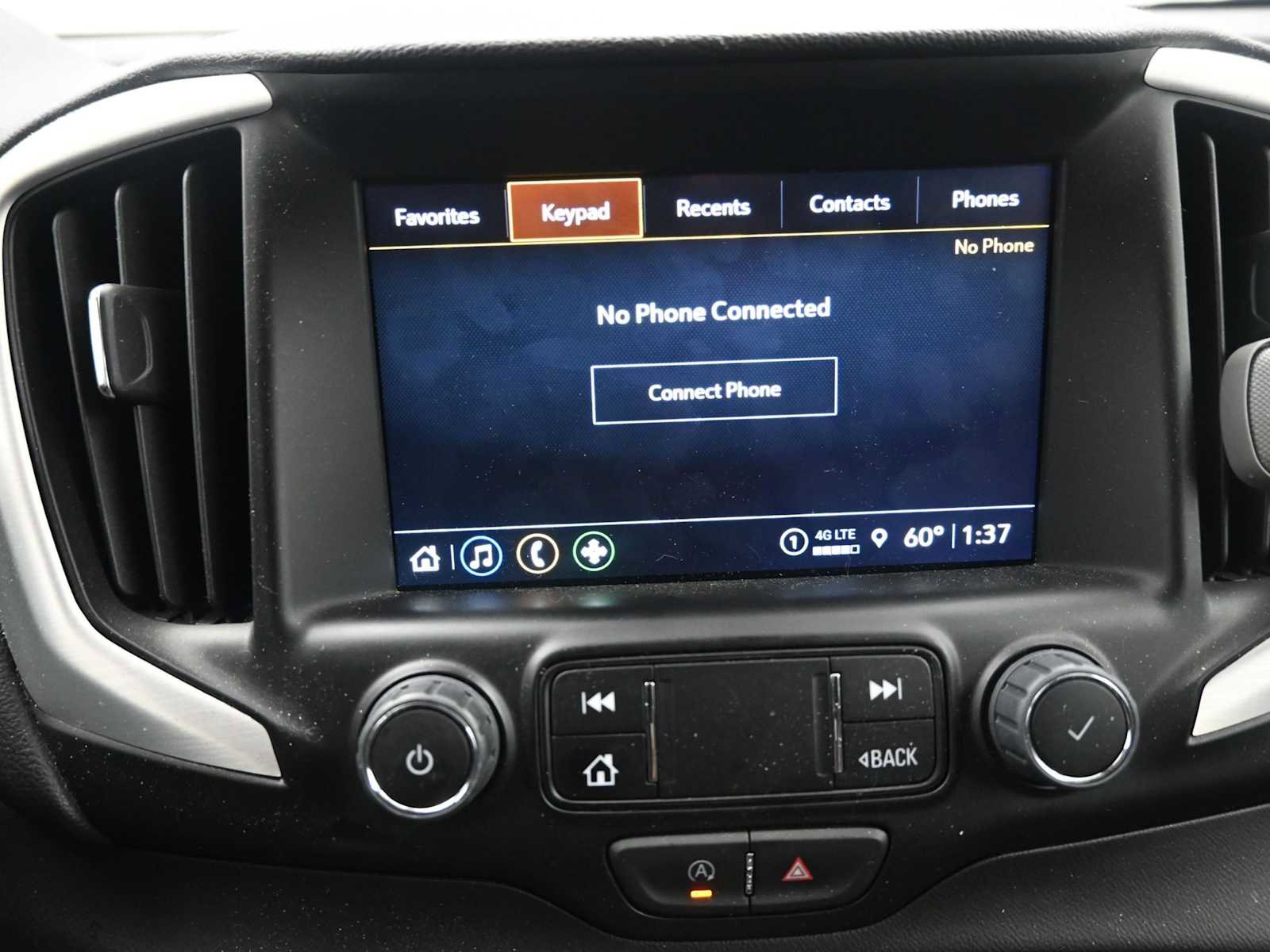 Used 2023 GMC Terrain SLT image 18