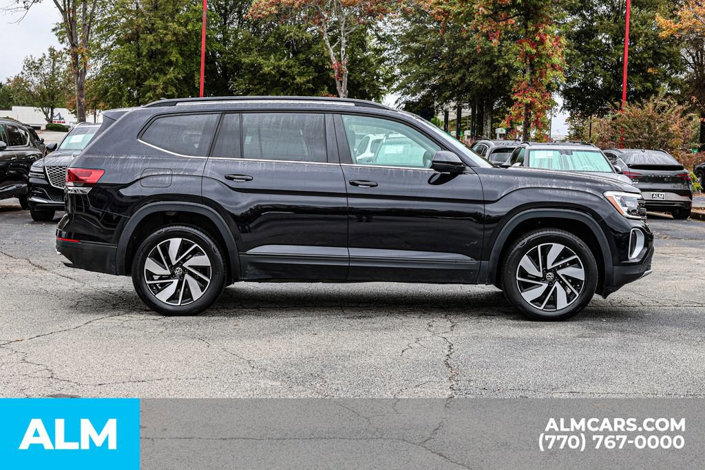 Used 2025 Volkswagen Atlas SE image 10