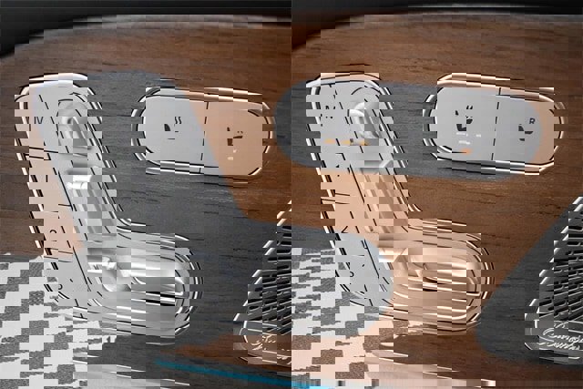 Used 2023 Mercedes-Benz GLE 350 4MATIC w/ AMG Line Exterior image 29