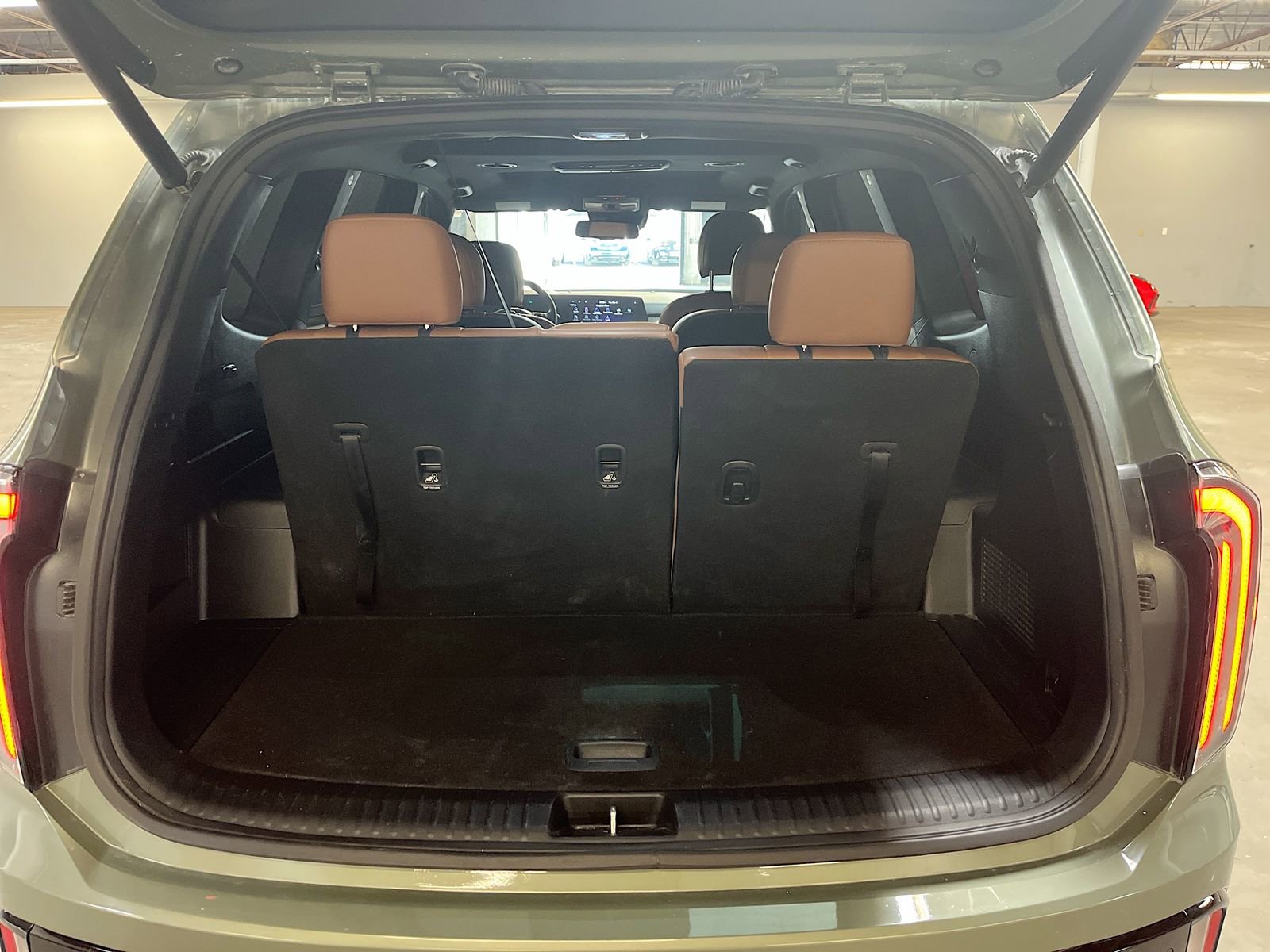 Used 2024 Kia Telluride EX X-Line AWD/4WD image 28