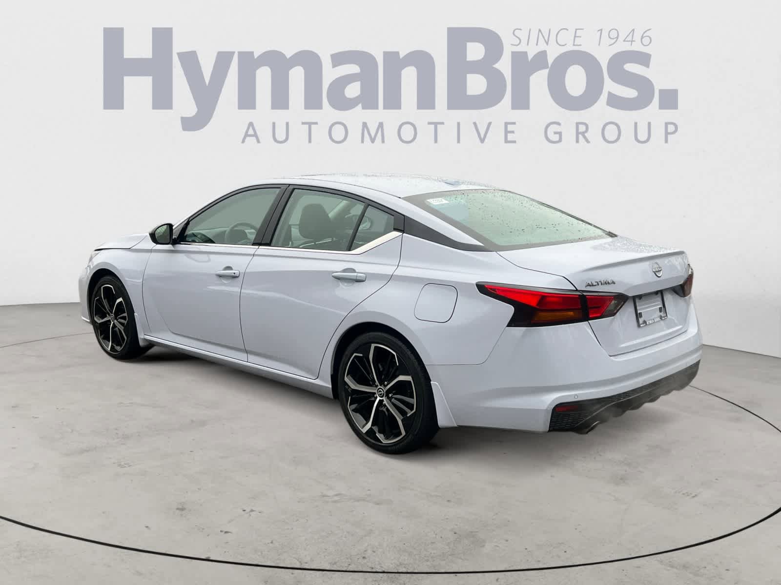 Certified 2025 Nissan Altima 2.5 SR w/ SR Premium Package FWD image 6