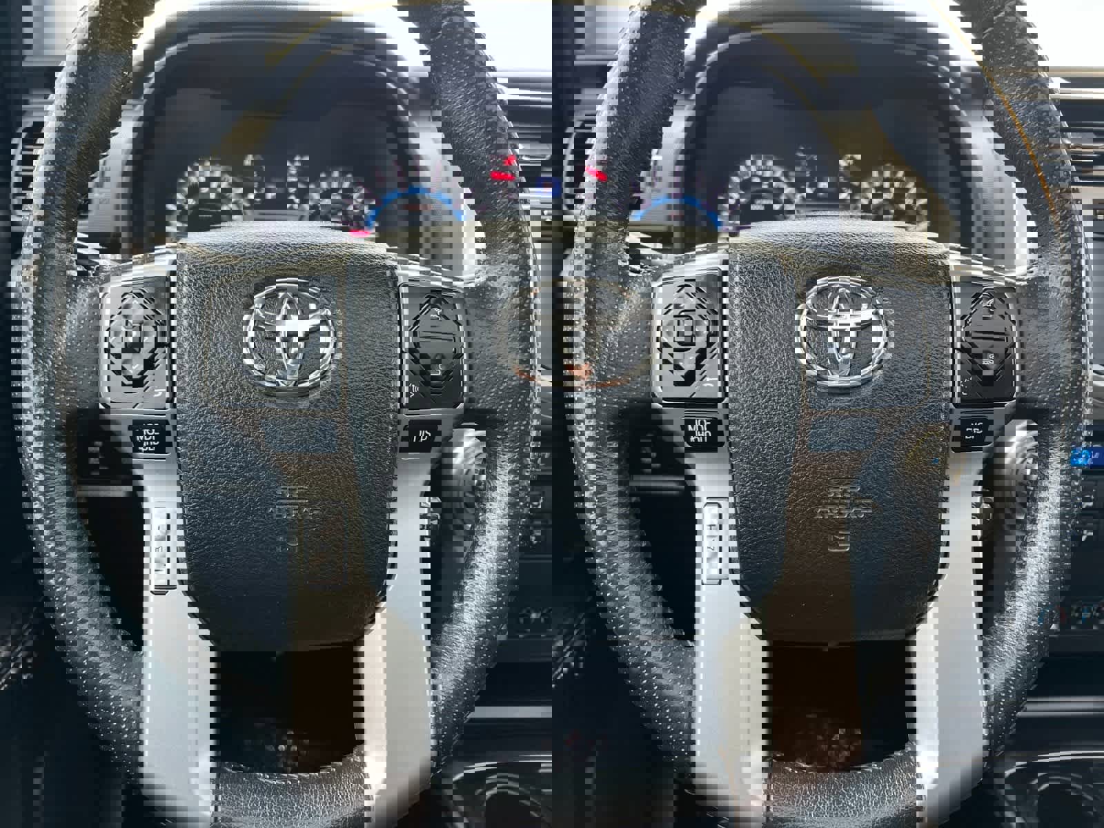 Used 2016 Toyota 4Runner Limited image 25