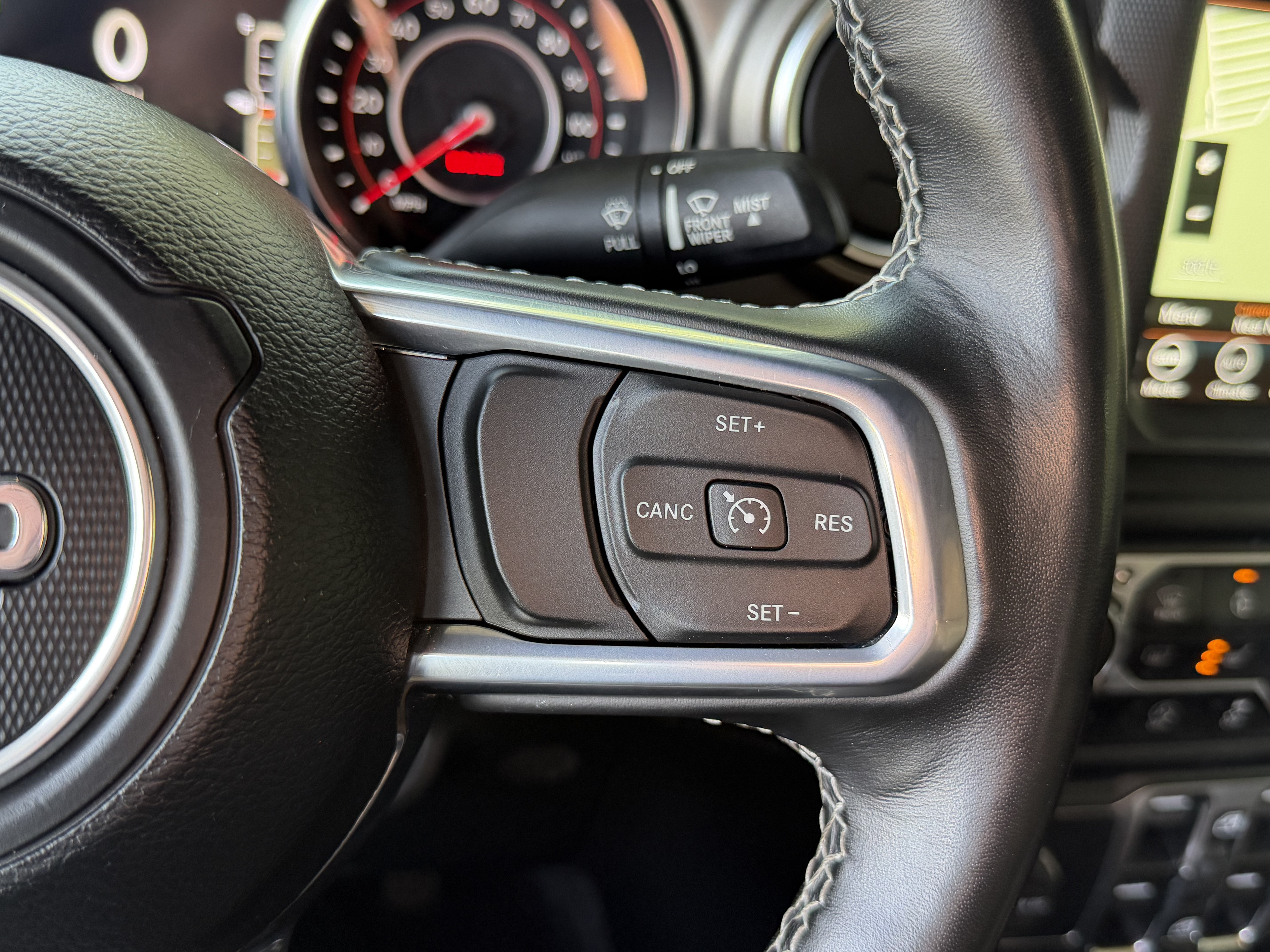 Used 2022 Jeep Gladiator Rubicon w/ LED Lighting Group AWD/4WD image 44