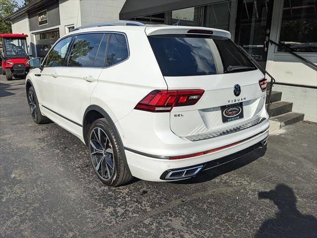 Used 2022 Volkswagen Tiguan SEL R-Line AWD/4WD image 3