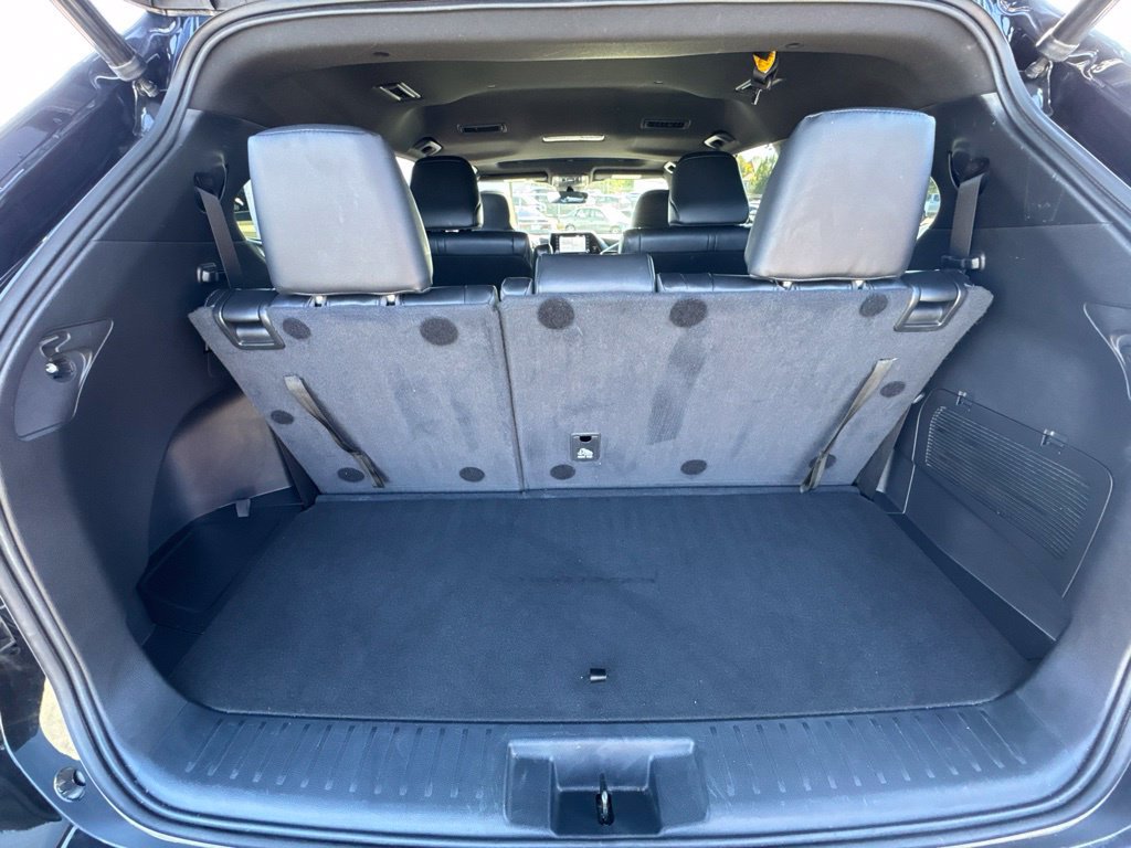 Used 2022 Toyota Highlander XSE AWD/4WD image 28
