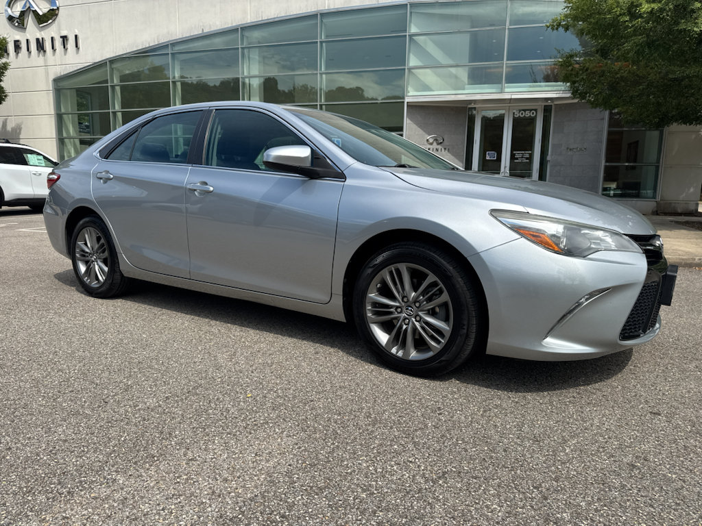 Used 2016 Toyota Camry SE