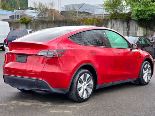 Used 2021 Tesla Model Y Long Range image 8