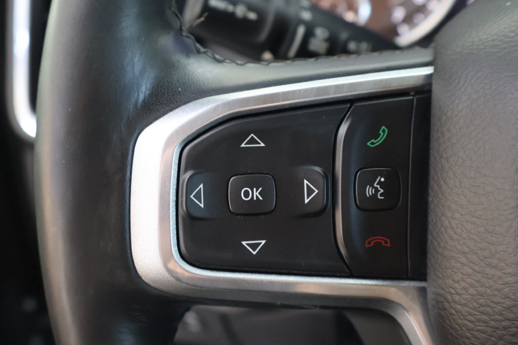 Used 2019 RAM 1500 Laramie AWD/4WD image 31