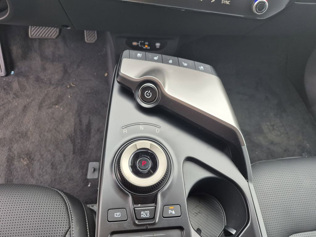 New 2025 Kia EV6 Wind image 9
