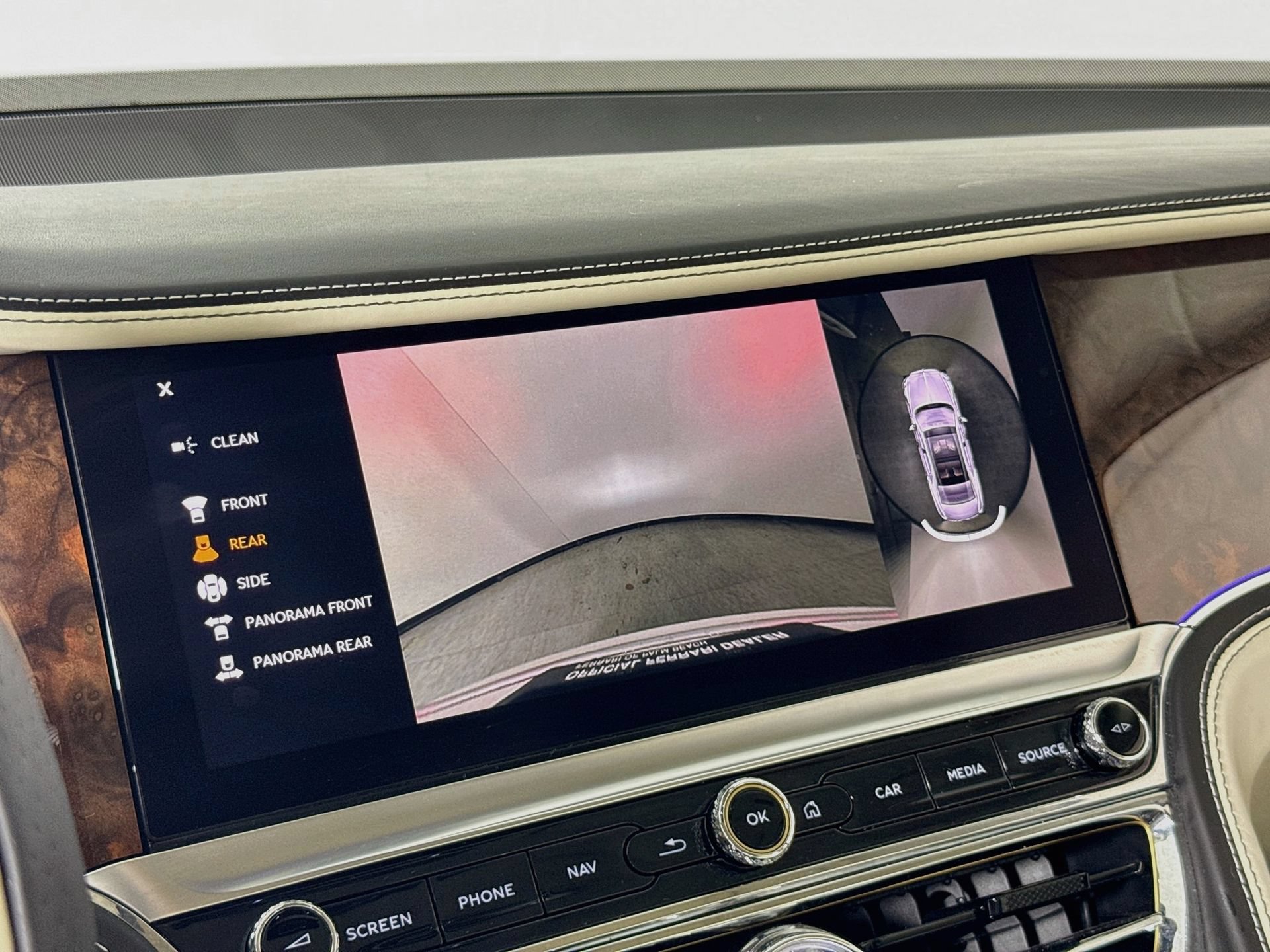 Used 2021 Bentley Flying Spur W12 AWD/4WD image 14