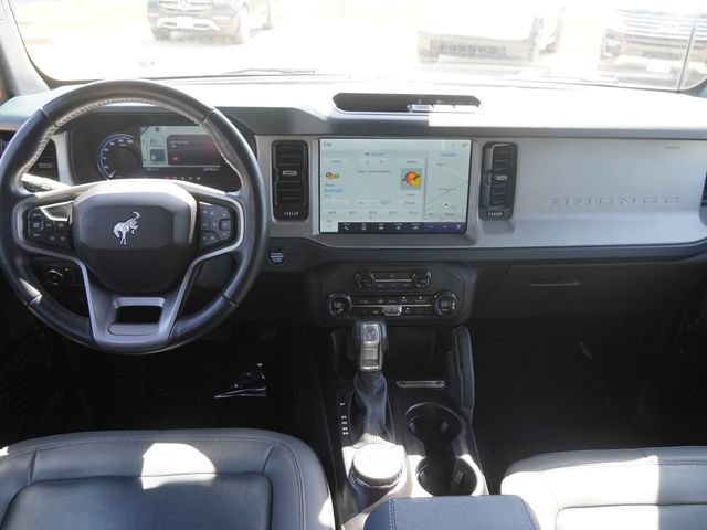 Used 2024 Ford Bronco Outer Banks AWD/4WD image 14